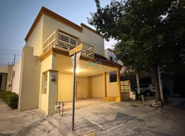 Casa de 3 habitaciones, Monterrey · Casa en Venta en El Sabino Residencial, Monterrey, Nuevo León