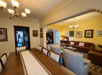 Casa · 251m² · 3 Recámaras · 2 Estacionamientos · Casa en Venta, Clavería, 3 Recamaras