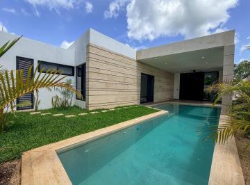 Casa · 36m² · 3 Recámaras · 4 Estacionamientos · Casa de Una Planta 3 Recamaras, Amplios Espacios, Equipada, Entrega Inmediata