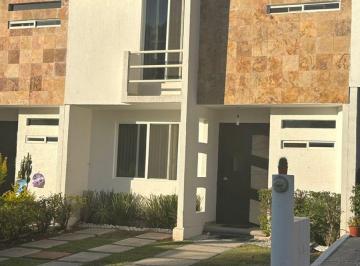 Casa de 3 habitaciones, Querétaro · Casa en Venta y Renta en Condominio Palmares V Frente Antea Queretaro