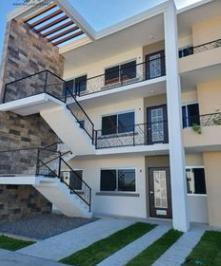 Departamento · 300m² · 5 Recámaras · 1 Estacionamiento · Casa en Venta en Jardines del Pedregal con Acabados de Lujo