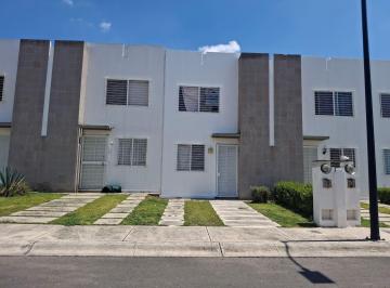 Casa en condominio · 90m² · 2 Recámaras · 1 Estacionamiento · Renta de Casa de 2 Recamaras en Viñedos