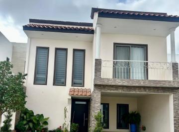 Casa · 144m² · 44 Recámaras · 2 Estacionamientos · Casa en Venta Zona Norte Torreon, Coah