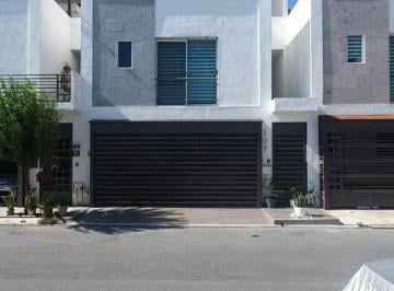 Casa de 4 habitaciones, General Escobedo · Casa en Venta en Escobedo