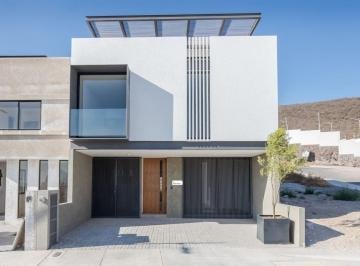 7bd39930b28ed9b66cf3b8bee46e81c5e8a2b54cb0e1786eb7a9686e57dc6aa1 · Venta. La Mejor Casa de Nuevo Refugio. Vista Espectacular y Recámara en Pb.