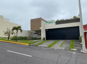 Casa de 4 habitaciones, Alvarado · Casa de 600 m² con 4 Recámaras en Venta en Playas del Conchal