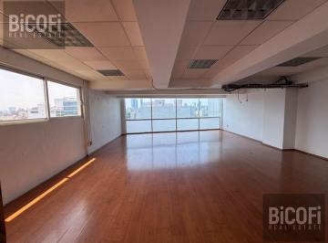 Oficina · 202m² · 2 Estacionamientos · Oficina en Renta Roma Sur