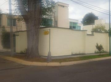 Casa de 4 habitaciones, Metepec · Casa en Venta en Metepec, Estado de México