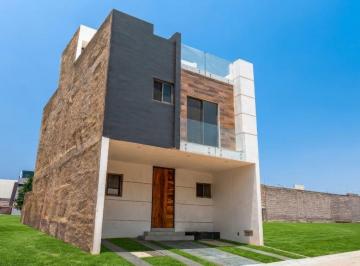 Casa en condominio de 3 habitaciones, Zapopan · Casa de 3 Recamaras Coto Pontevedra Capital Norte