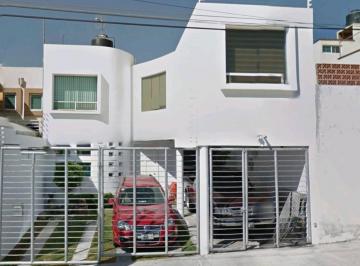Casa de 3 habitaciones, Puebla · Casa en Venta Bello Horizonte, Puebla