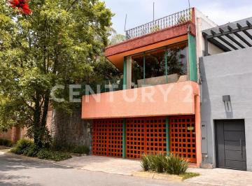 Casa · 370m² · 3 Recámaras · 3 Estacionamientos · Casa en Venta La Herradura Paseo de La Soledad, Edo Mex