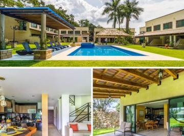 Casa en condominio de 3 habitaciones, Xochitepec · Casa Completamente Equipada con Recámara en Planta Baja Alberca Climatizada Documentos en Regla