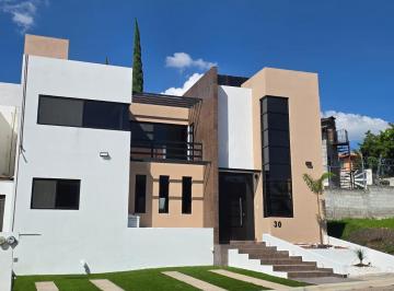 Casa en condominio de 3 habitaciones, Corregidora · Renta Casa Nueva Cond Herradura