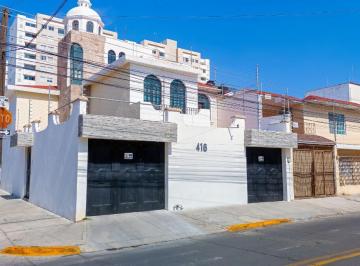 Casa en condominio de 5 habitaciones, Guadalajara · Casa de 5 Recamaras Lomas Independencia Guadalajara
