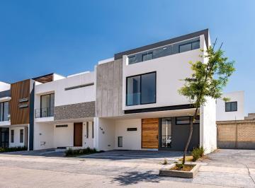 Casa en condominio de 5 habitaciones, Zapopan · Casa de 5 Recamaras Solares Altanza Zona Real