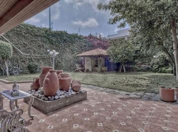 Casa · 534m² · 4 Recámaras · 4 Estacionamientos · Casa en Venta en Fuentes del Pedregal