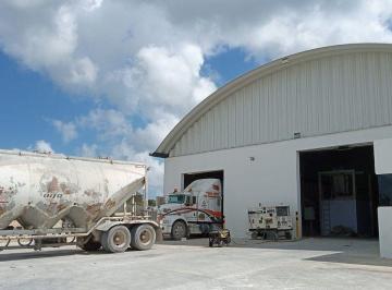 Bodega comercial , Benito Juárez · Bodegas Industriales en Renta y Venta en Alfredo V. Bonfil, Cancún