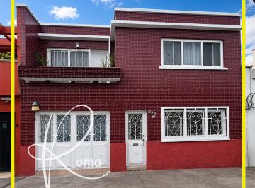 - 3 Recámaras con closet
- 3 Sanitarios
- 1Rec de servicio
- 1 Estacionamiento e · Venta Casa - Nueva Santa Maria