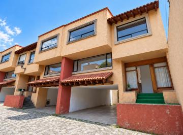 Casa Venta de 3 habitaciones · Casa en Venta en Huixquilucan