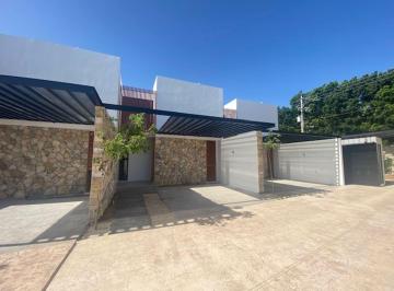 Departamento de 2 habitaciones, Mérida · Townhouse en Renta en Temozón Norte | Privada Arte y Vida