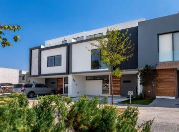 Casa en condominio de 5 habitaciones, Zapopan · Casa de 5 Recamaras Solares Altanza Zona Real