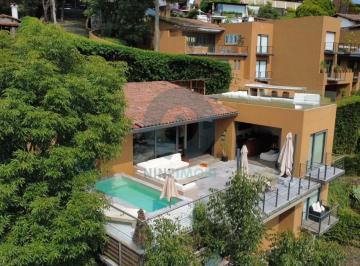 Casa en condominio · 350m² · 4 Recámaras · 2 Estacionamientos · Residencia de Lujo con Vista Al Lago en Valle de Bravo | Cancha de Paddle