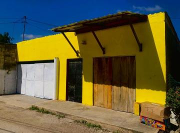 N/A · Casa Para Remodelar con Amplio Terreno