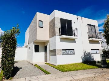 N/A · Venta Casa en Privada Villa Toscana, Villas del Campo II