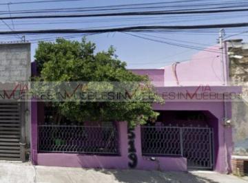 Casa · 100m² · 2 Recámaras · Casa en Venta en Monterrey Centro