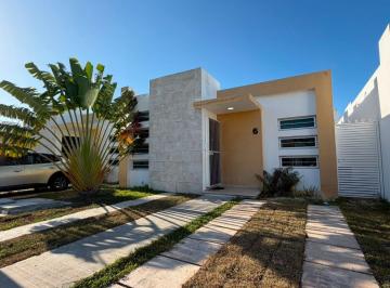 Casa de 2 habitaciones, Benito Juárez · 2 Recámaras en Renta en Cancún Amueblado