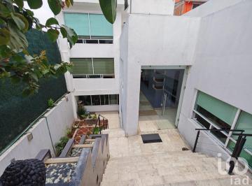 Casa · 450m² · 3 Recámaras · 2 Estacionamientos · Venta Casa Blindada, Automatizada y Lista Para Crecer: Residencia de 450 m² en Cumbres de Himalaya