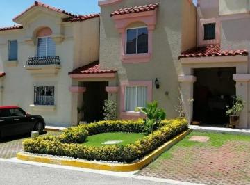 Casa en condominio de 3 habitaciones, Cuautitlán Izcalli · Casa en Venta Urbi Montecarlo Cuautitlan Izcalli