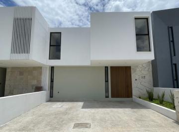 Casa · 202m² · 3 Recámaras · 2 Estacionamientos · Casa Nueva en Venta en Lomalta Tres Marías