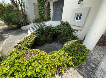 Casa en condominio de 5 habitaciones, Tlajomulco de Zúñiga · Casa en Venta en El Palomar