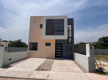 Casa · 125m² · 3 Recámaras · 2 Estacionamientos · Casa Nueva en Venta El Cedro Villahermosa
