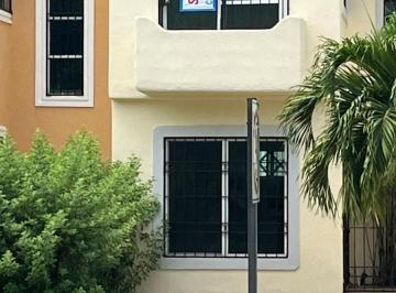 Casa · 77m² · 2 Recámaras · 1 Estacionamiento · Bonita Casa 2 Recamaras La Toscana en Venta
