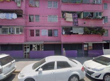 Departamento de 2 habitaciones, Iztacalco · Departamento Av Rio Churubusco, Cerca de Plaza Tezontle, Oriente, Central, Remate Inmobiliario