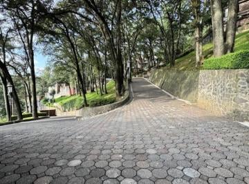 Casas en venta con amplio terreno en Lomas de Tetelpan · Casas en Venta con Amplio Terreno en Lomas de Tetelpan