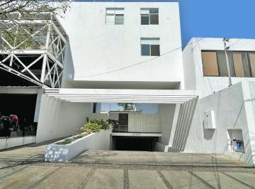 Casa de 3 habitaciones, Guadalajara · Casa en Renta en Colonia Americana.