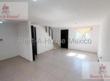 Casa · 69m² · 2 Recámaras · 1 Estacionamiento · Casa en Venta en Ojo de Agua, Tecámac 26 - 3152 Fm