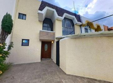 Casa de 3 habitaciones, Cuautitlán Izcalli · Hermosa Residencia en Zona Exclusiva en Izcalli