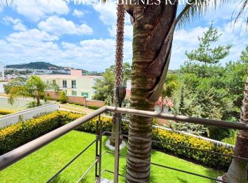 Casa · 600m² · 3 Recámaras · 3 Estacionamientos · Casa en Venta Bosque Esmeralda