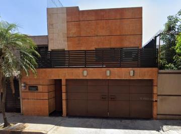 Casa de 4 habitaciones, Coyoacán · Casa en Framboyanes Paseos de Taxqueña Coyoacán Oportunidad