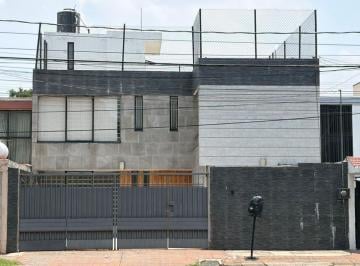 Casa de 4 habitaciones, Naucalpan de Juárez · Casa en Venta en Bosques de Echegaray