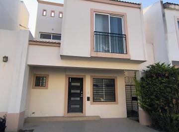 Casa · 119m² · 3 Recámaras · 2 Estacionamientos · Casa en Palmas Diamante
