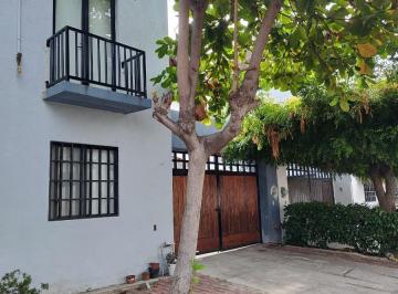Casa · 160m² · 3 Recámaras · 2 Estacionamientos · Casa en Venta en Fraccionamiento Palma de Mayorca Manzanillo Colima