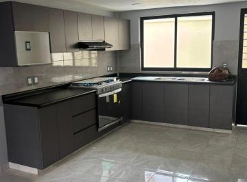 Casa de 3 habitaciones, Tlalnepantla de Baz · Venta de Casa Totalmente Remodelada Excelente Ubicación Jardines de Santa Mónica