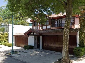 Casa de 4 habitaciones, Miguel Hidalgo · Casa en Venta en Monte Caucaso Lomas de Chapultepec Cdmx Oportunidad