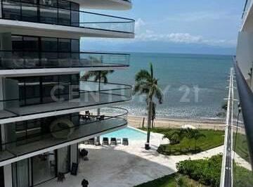 Departamento · 89m² · 2 Recámaras · 1 Estacionamiento · Condominio a Pie de Playa