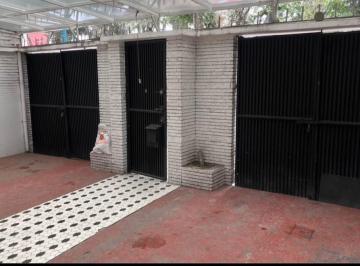 Casa · 123m² · 4 Recámaras · 2 Estacionamientos · Casa a 5 Min de Metrobus Villa de Cortez